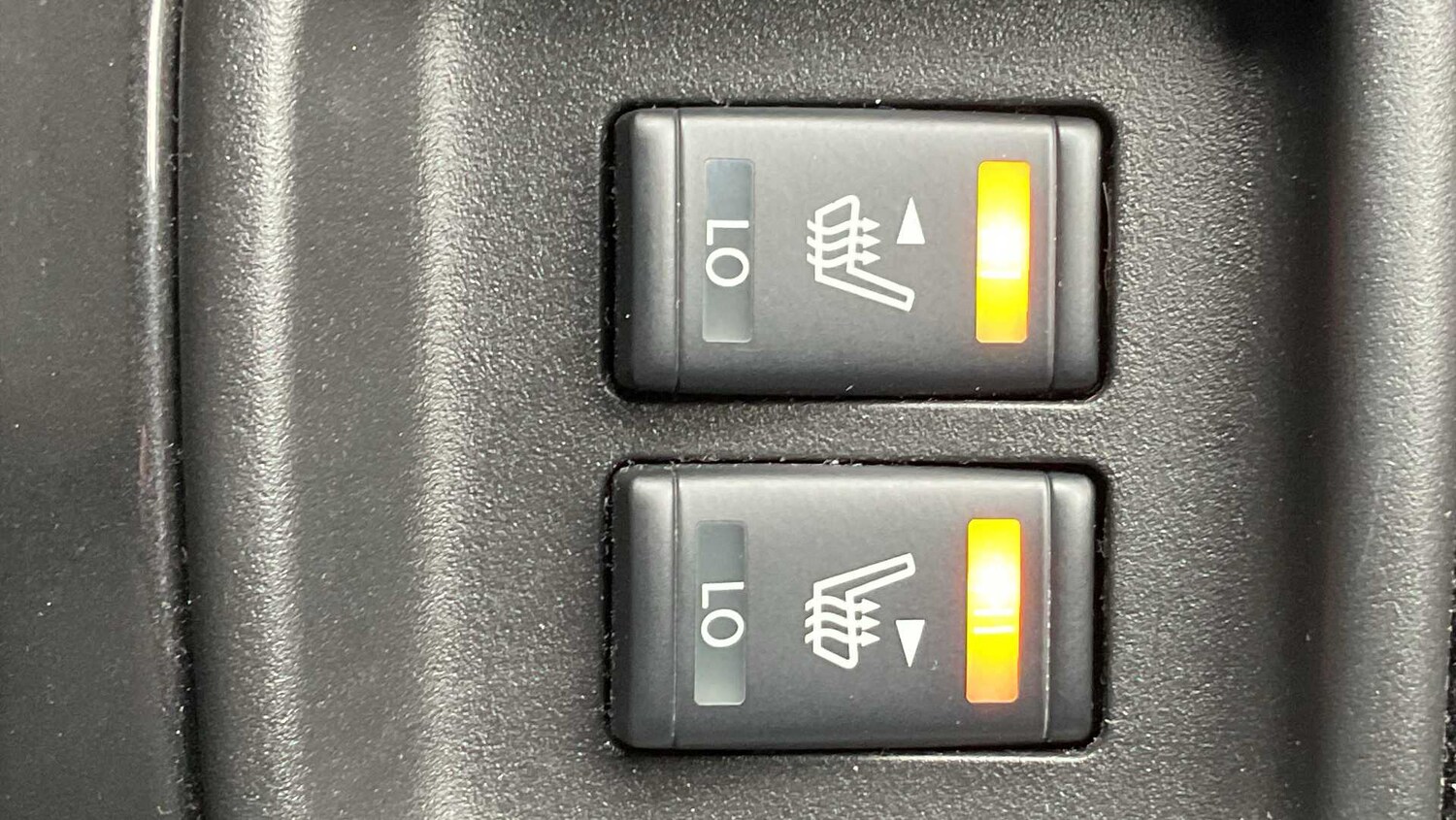 Used Nissan Juke 2016 for sale - 77859510: Photo 19