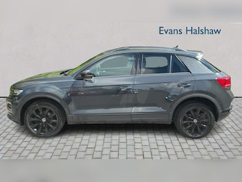 Used Volkswagen T-Roc 2021 for sale - 79319422: Photo