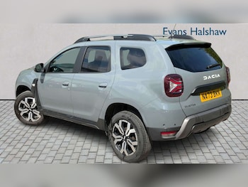 Used Dacia Duster 2023 for sale - 79523930: Photo