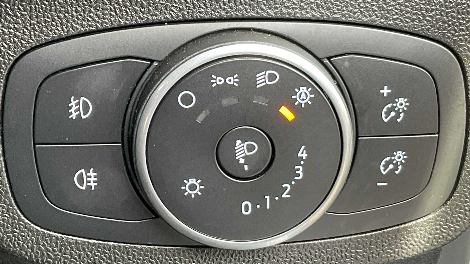 Used Ford Fiesta 2019 for sale - 77885810: Photo 19