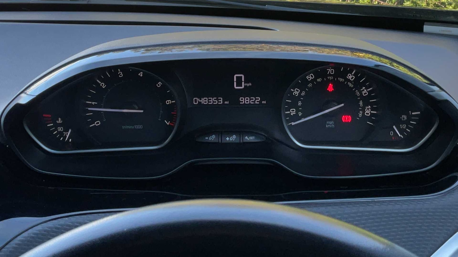 Used Peugeot 2008 2015 for sale - 78037764: Photo 10