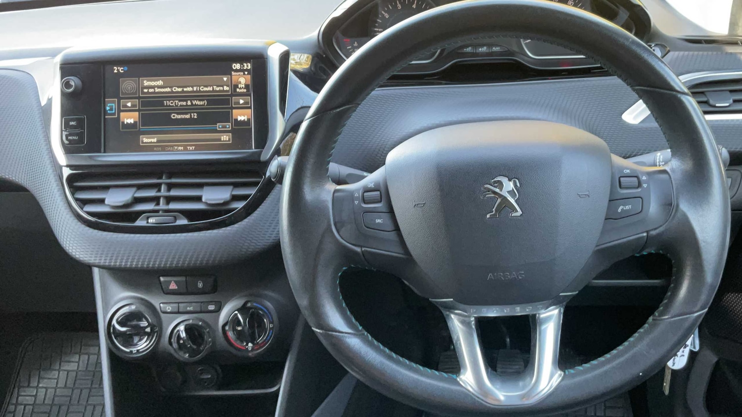 Used Peugeot 2008 2015 for sale - 78037764: Photo 9