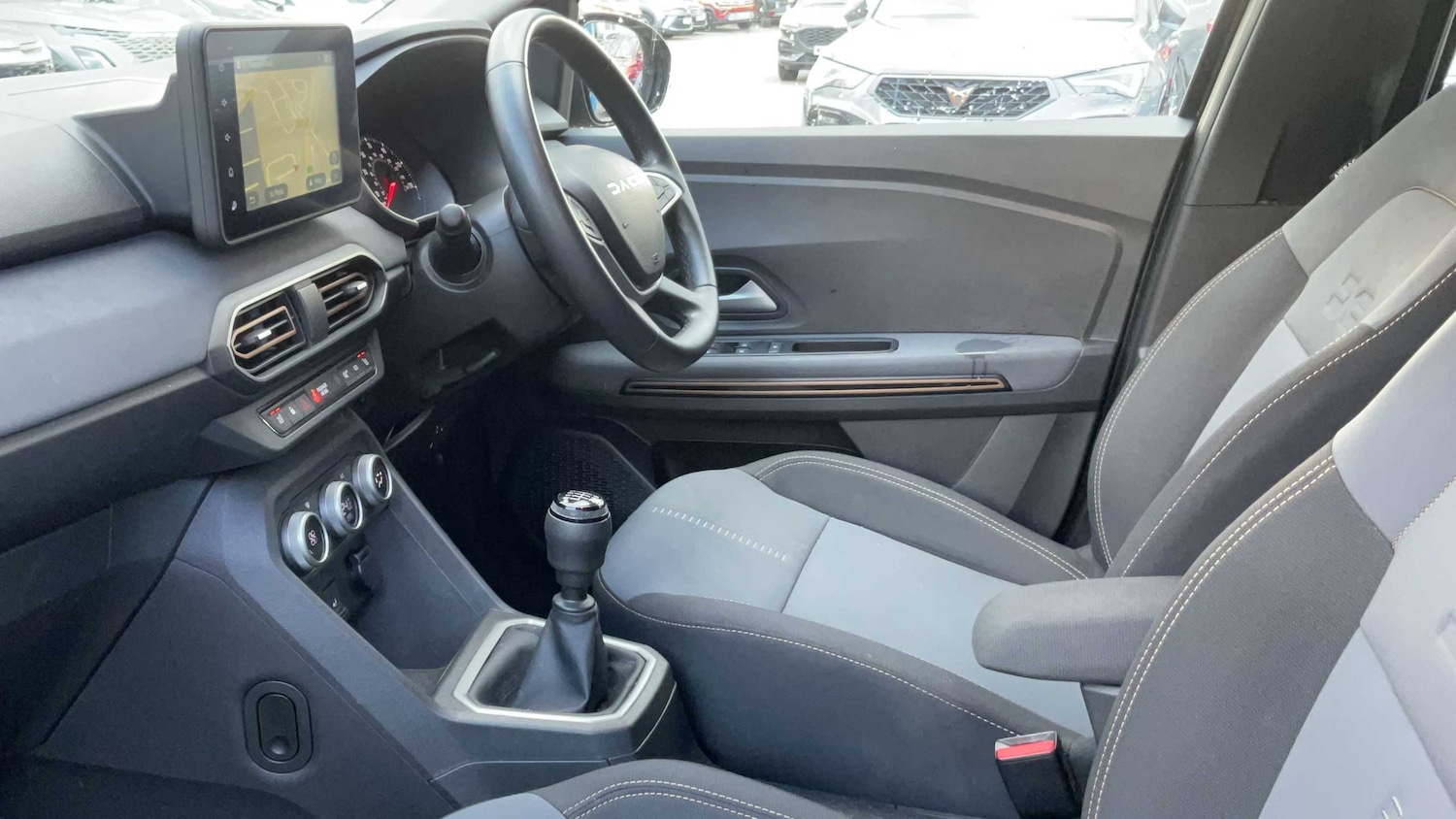 Used Dacia Sandero Stepway 2024 for sale - 78024345: Photo 13