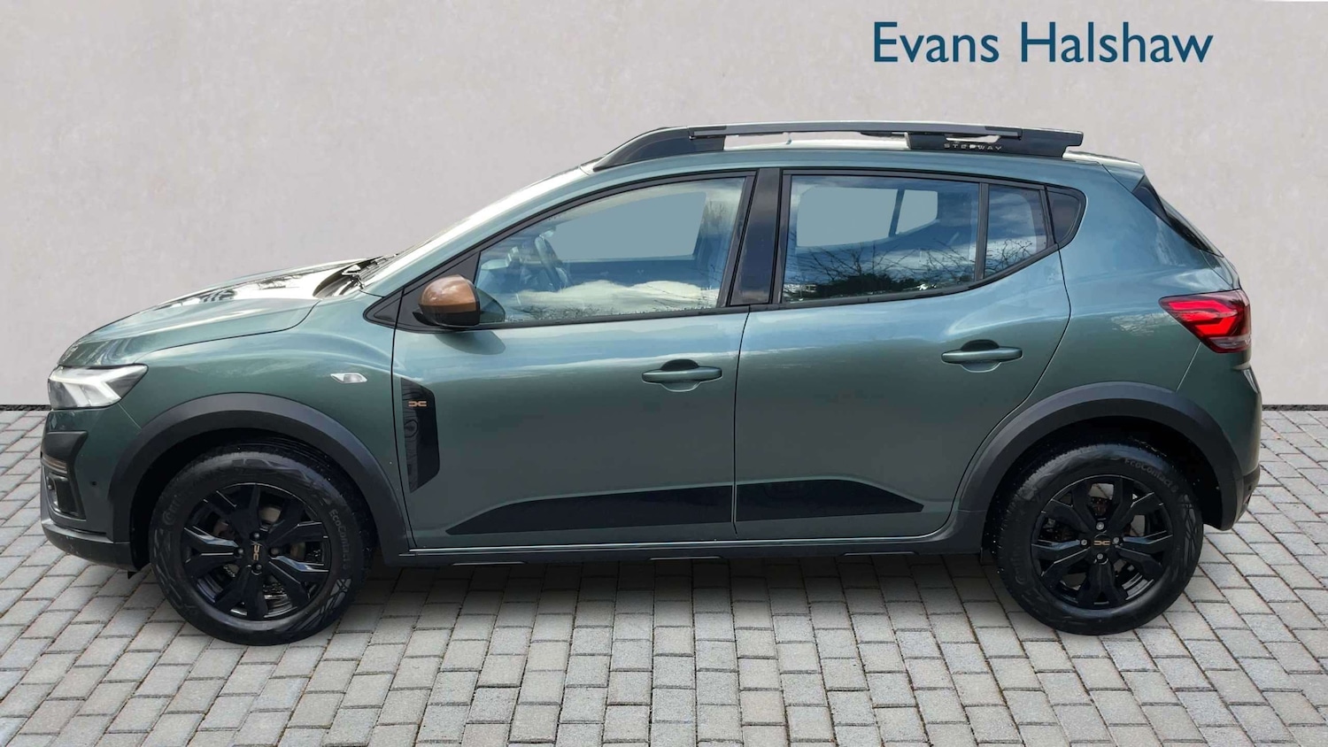 Used Dacia Sandero Stepway 2024 for sale - 78024345: Photo 3