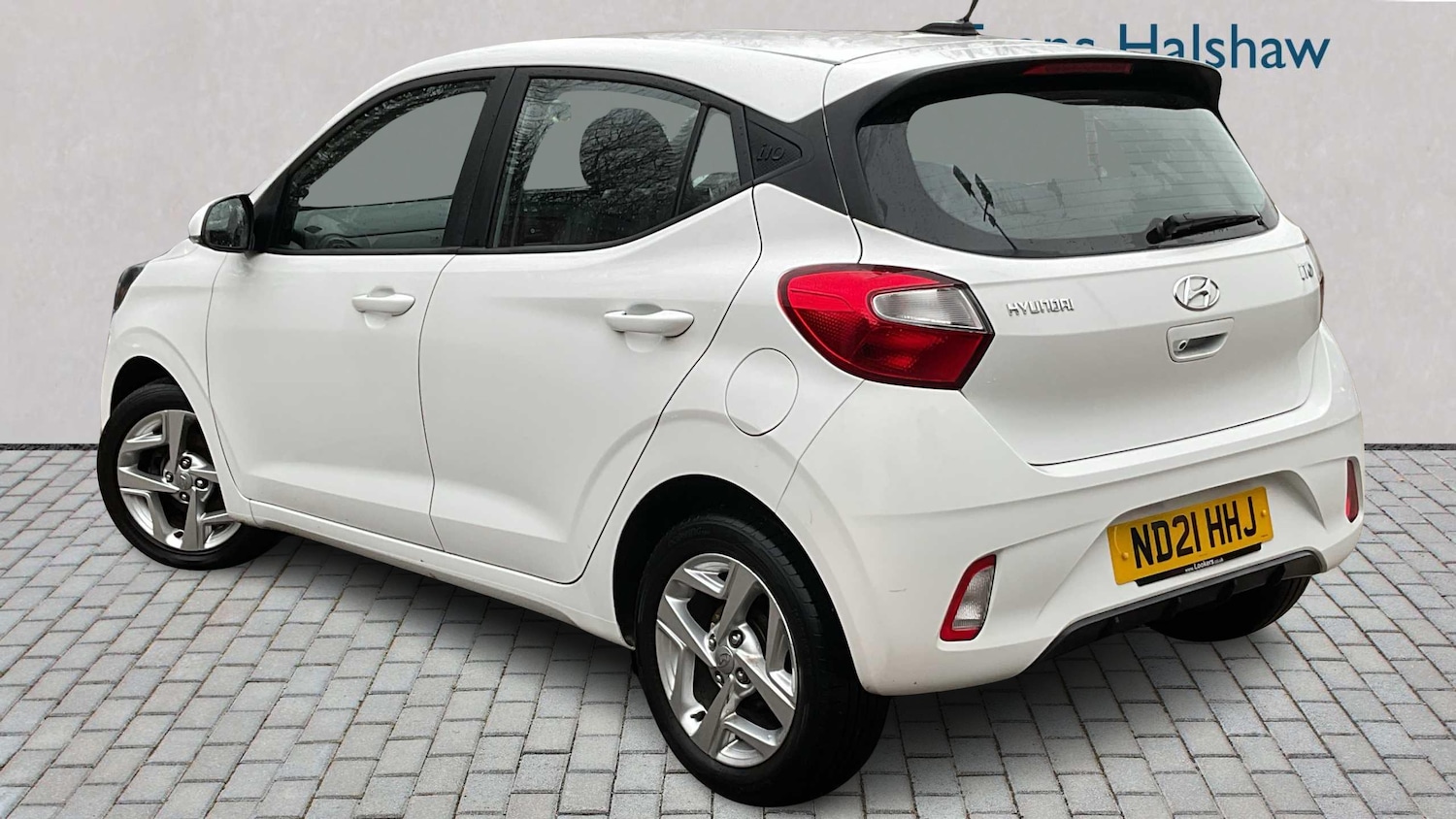 Used Hyundai i10 2021 for sale - 77859153: Photo 2