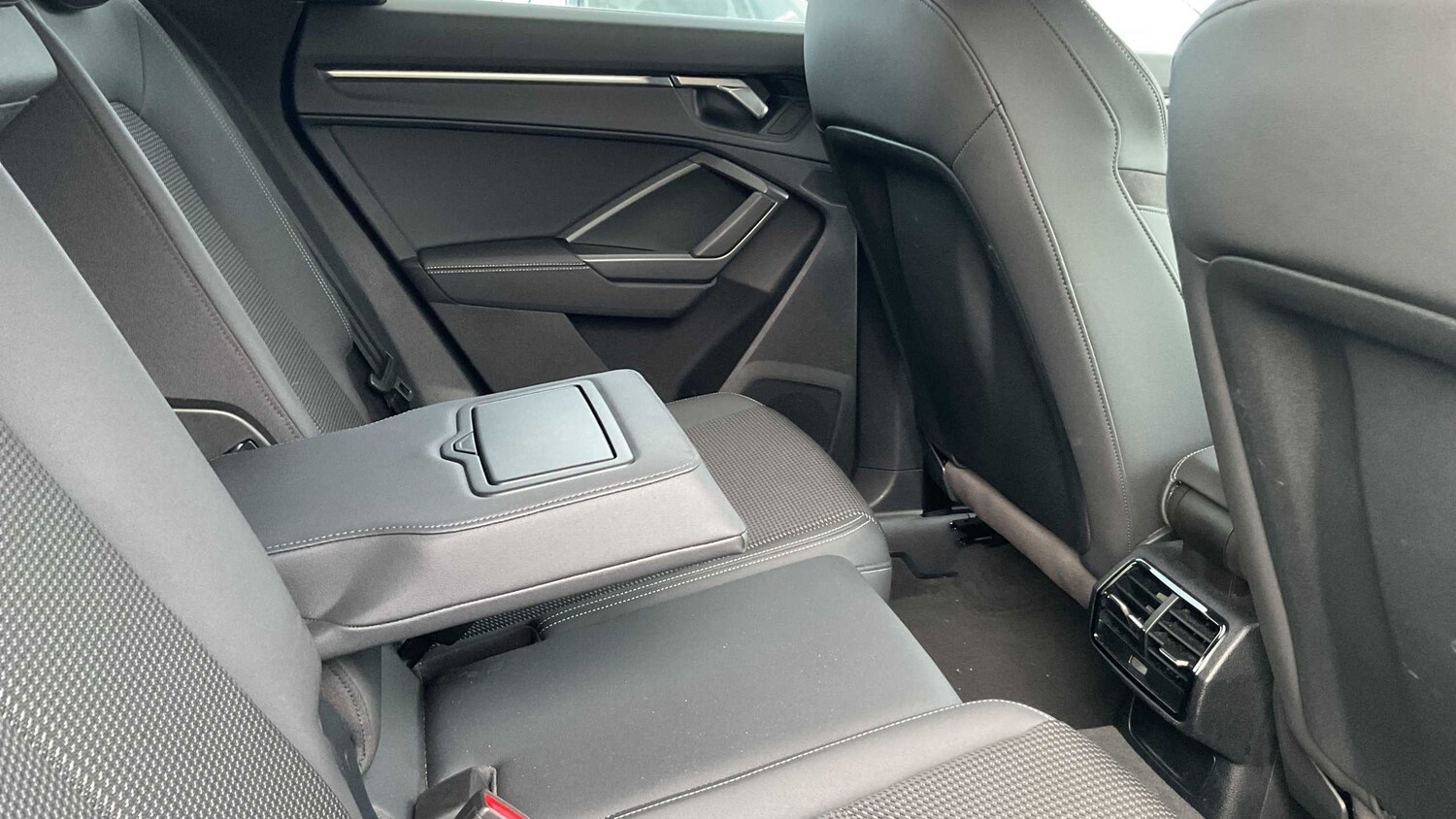 Used Audi Q3 2022 for sale - 77859022: Photo 12