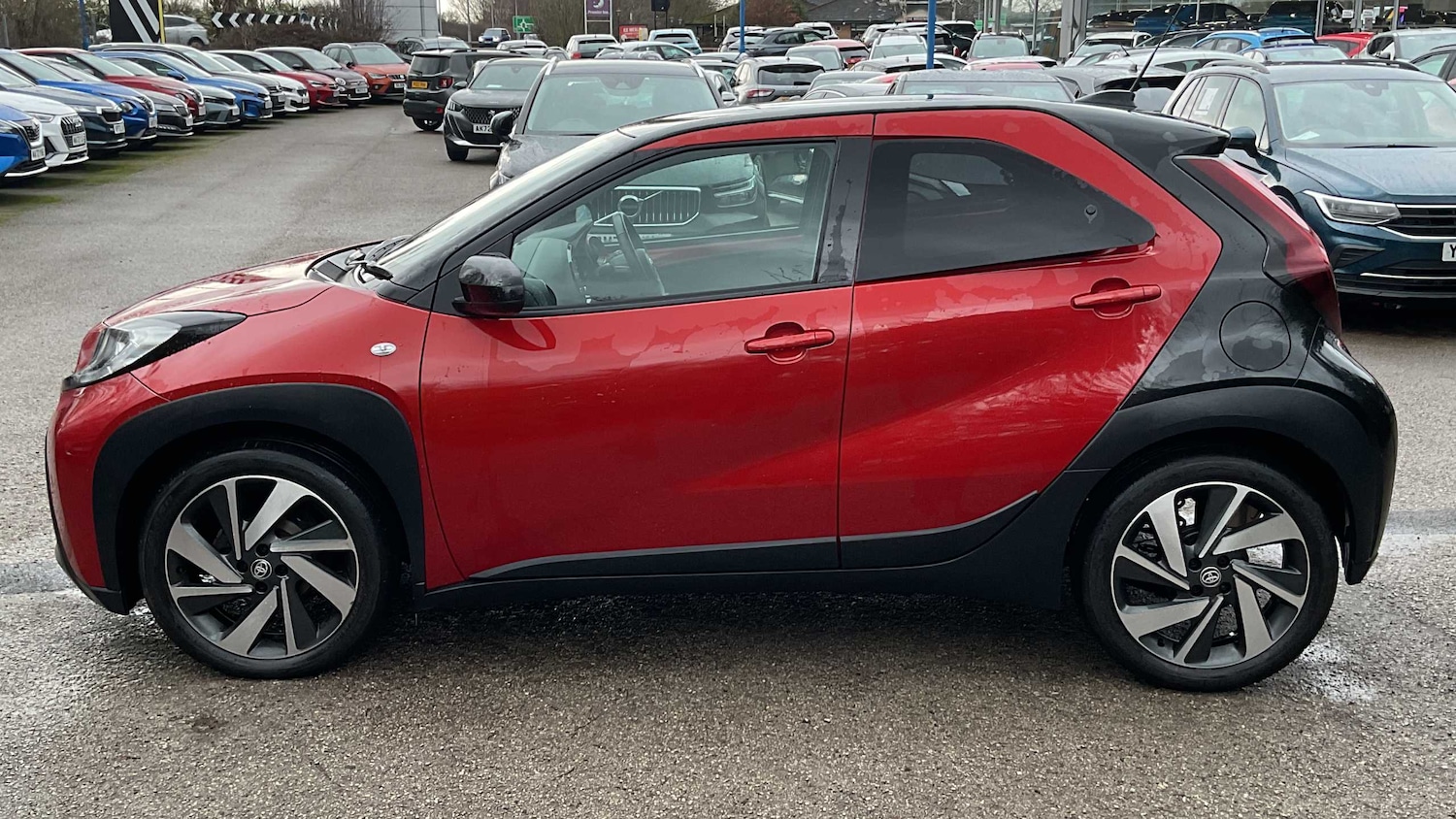 Used Toyota Aygo X for sale - 77860374: Photo 3