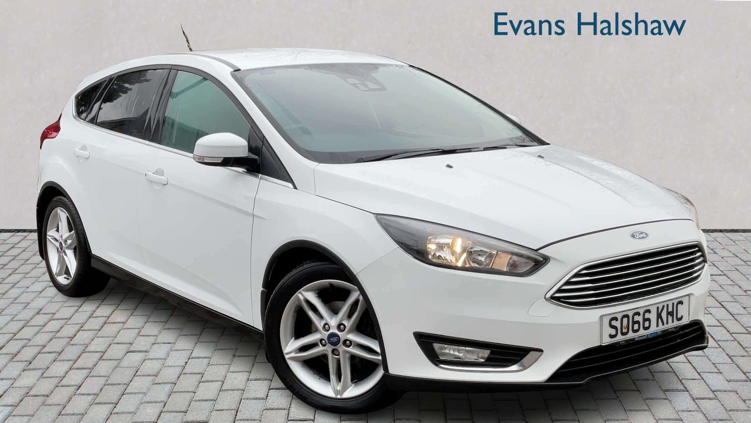 Used Ford Focus 2016 for sale - 77960996: Photo 1