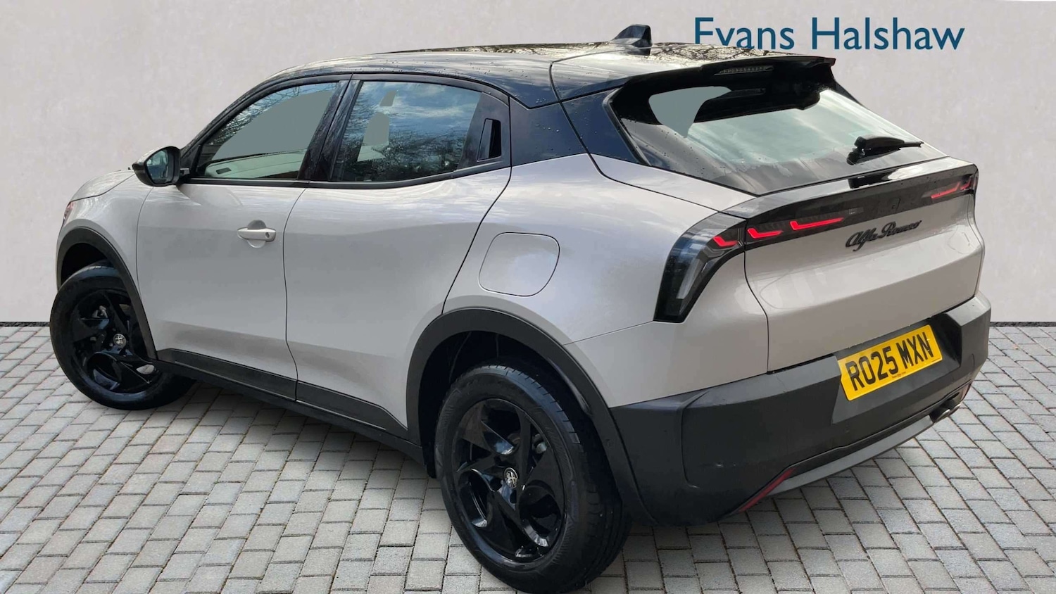 Used Alfa Romeo Junior 2025 for sale - 77861658: Photo 2