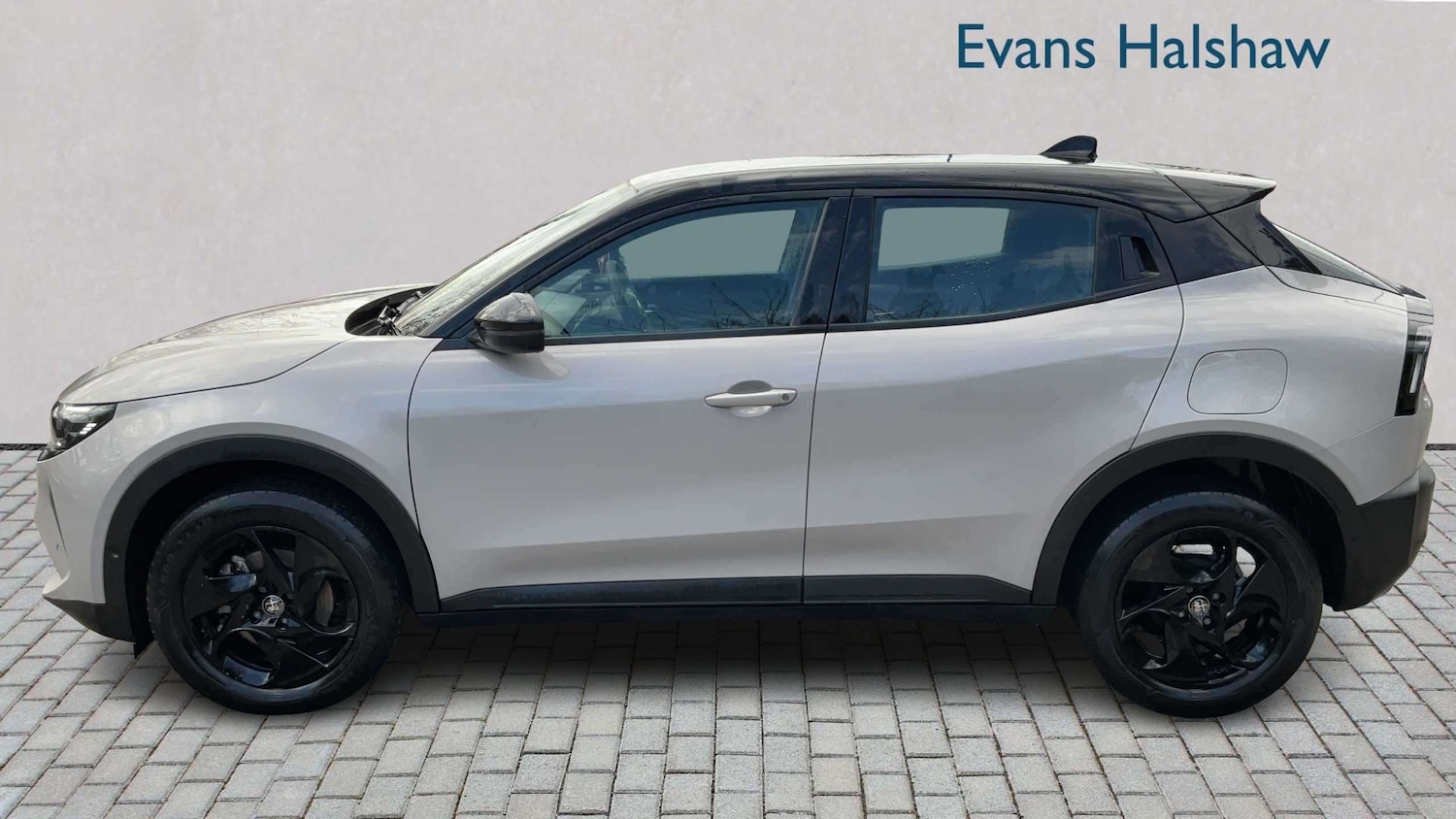 Used Alfa Romeo Junior 2025 for sale - 77861658: Photo 3