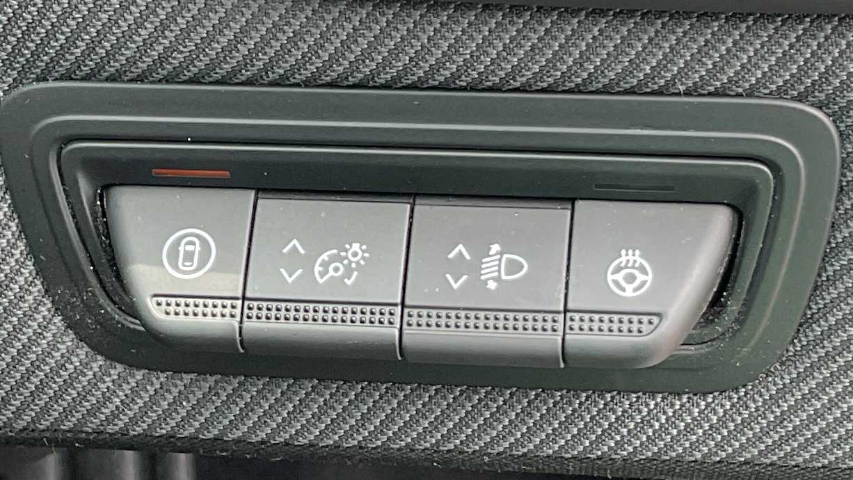 Used Renault Clio 2024 for sale - 78060313: Photo 30