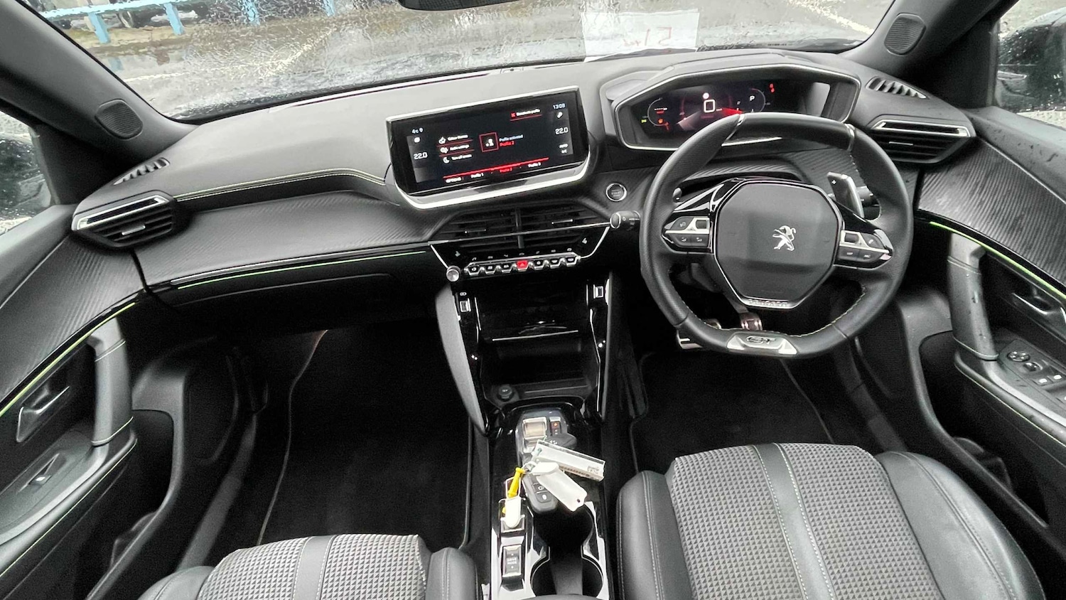 Used Peugeot 2008 2023 for sale - 77859180: Photo 3