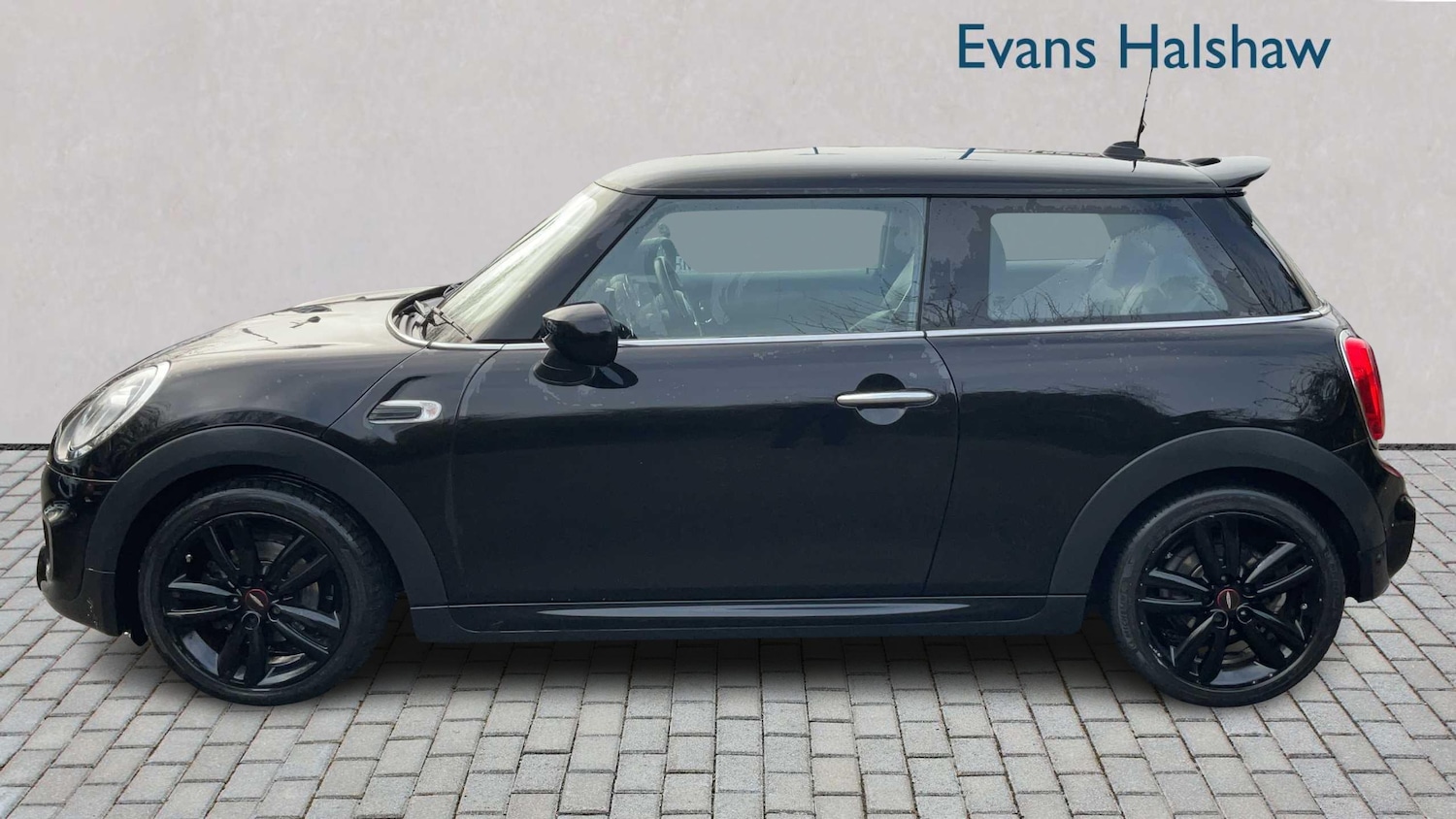 Used MINI Hatch 2019 for sale - 77858937: Photo 3
