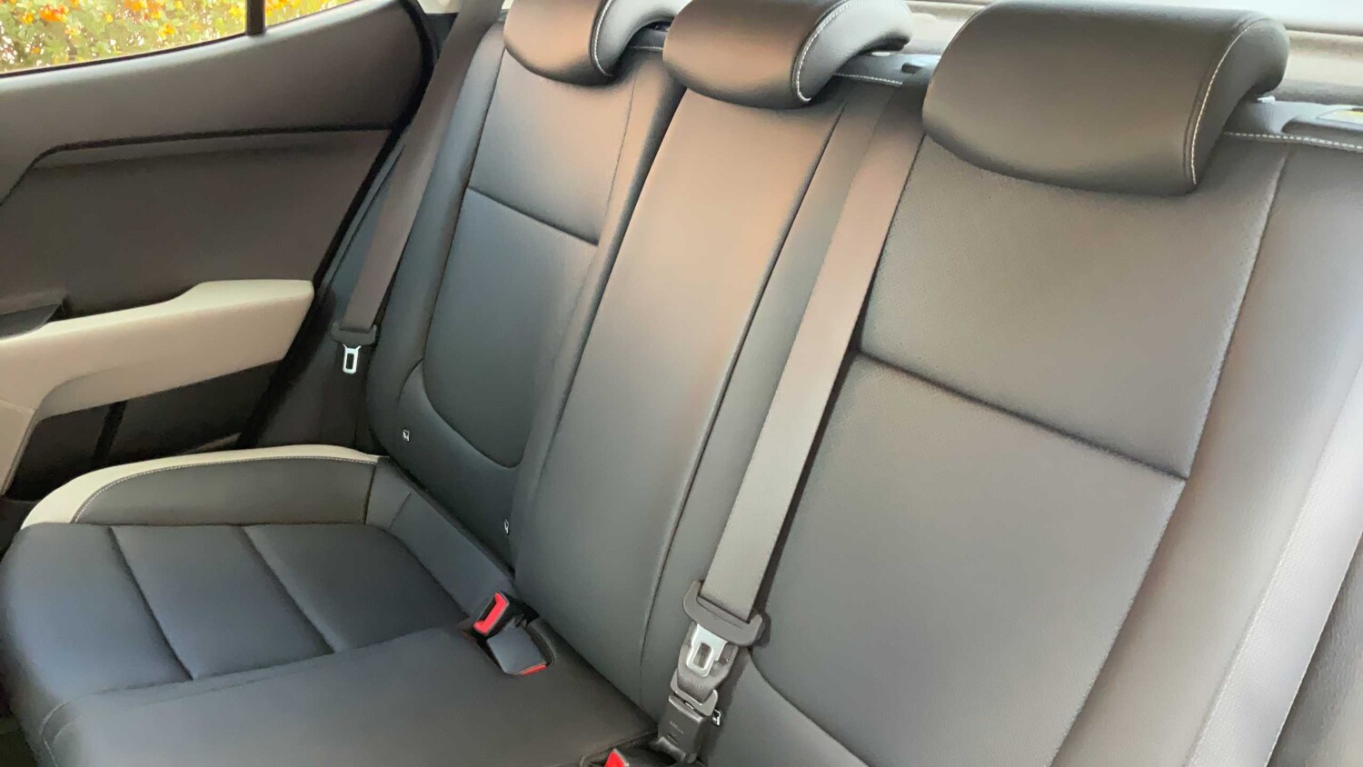 Used Kia Stonic 2019 for sale - 78052396: Photo 14