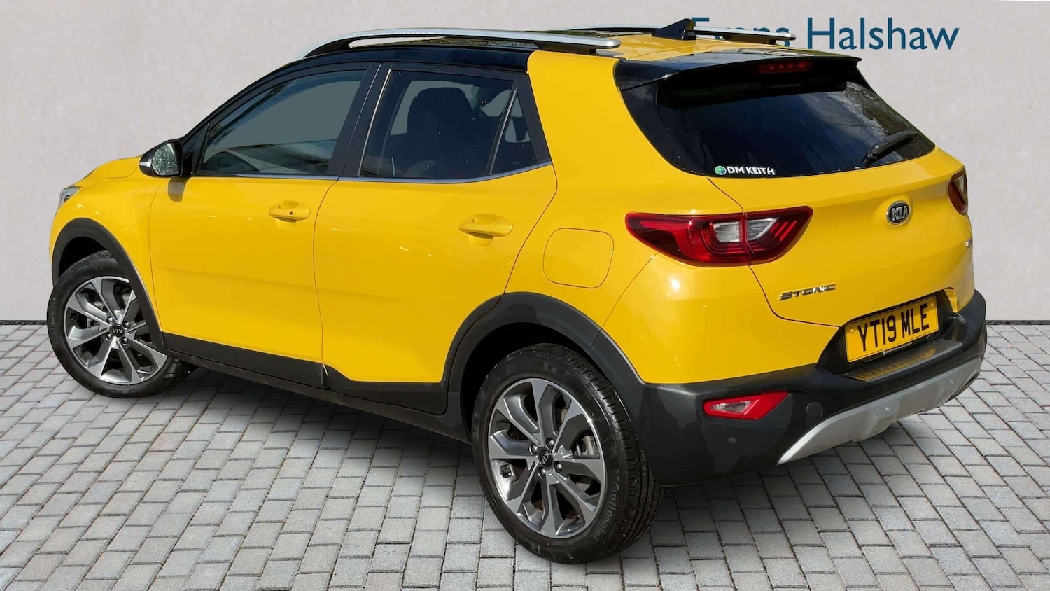 Used Kia Stonic 2019 for sale - 78052396: Photo 2