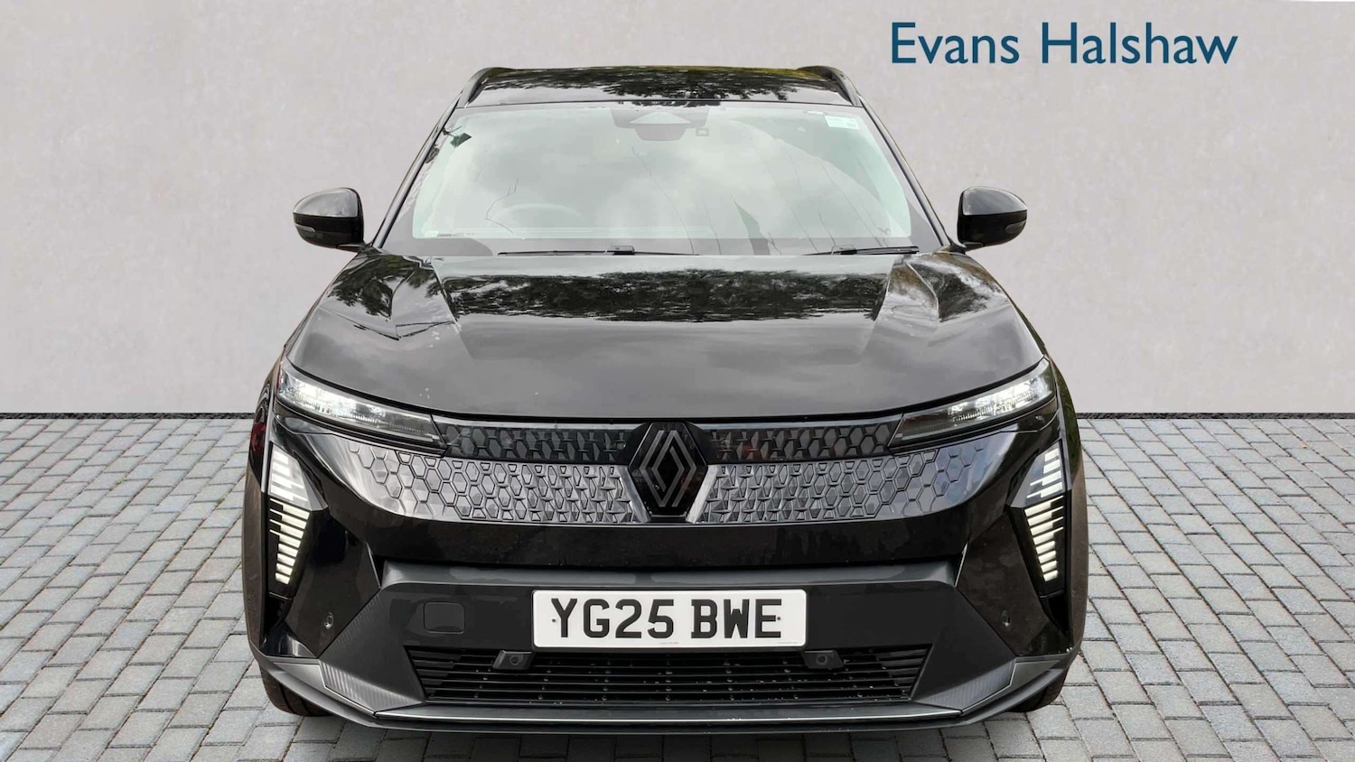 Used Renault Scenic E-Tech for sale - 77862241: Photo 4