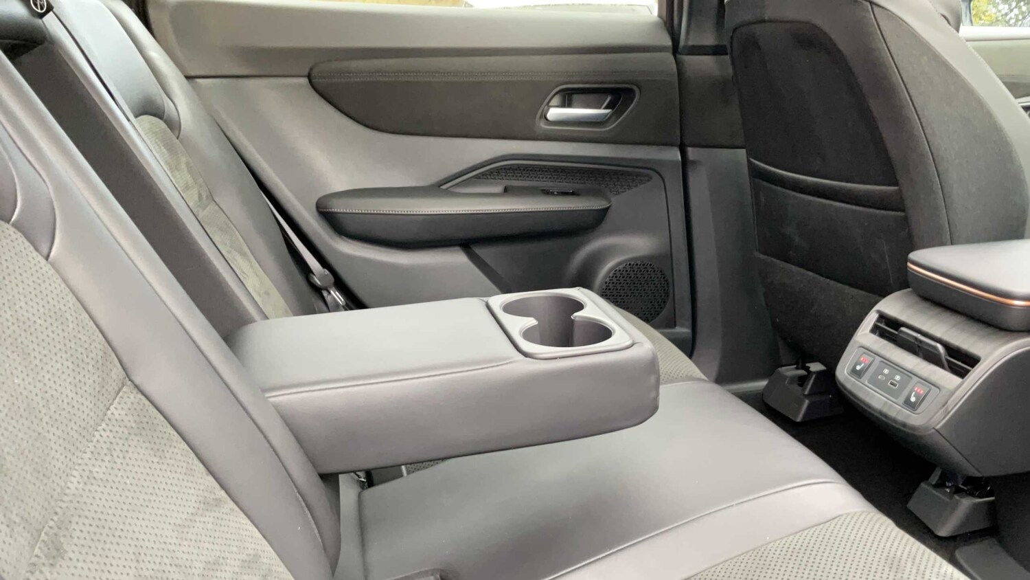 Used Nissan ARIYA 2024 for sale - 77861674: Photo 12