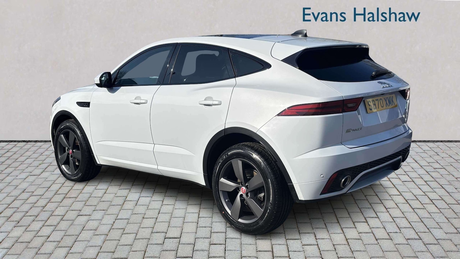 Used Jaguar E-Pace 2020 for sale - 77913876: Photo 4