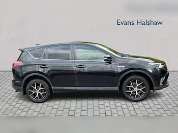 Used Toyota RAV4 2018 for sale - 79702457: Photo