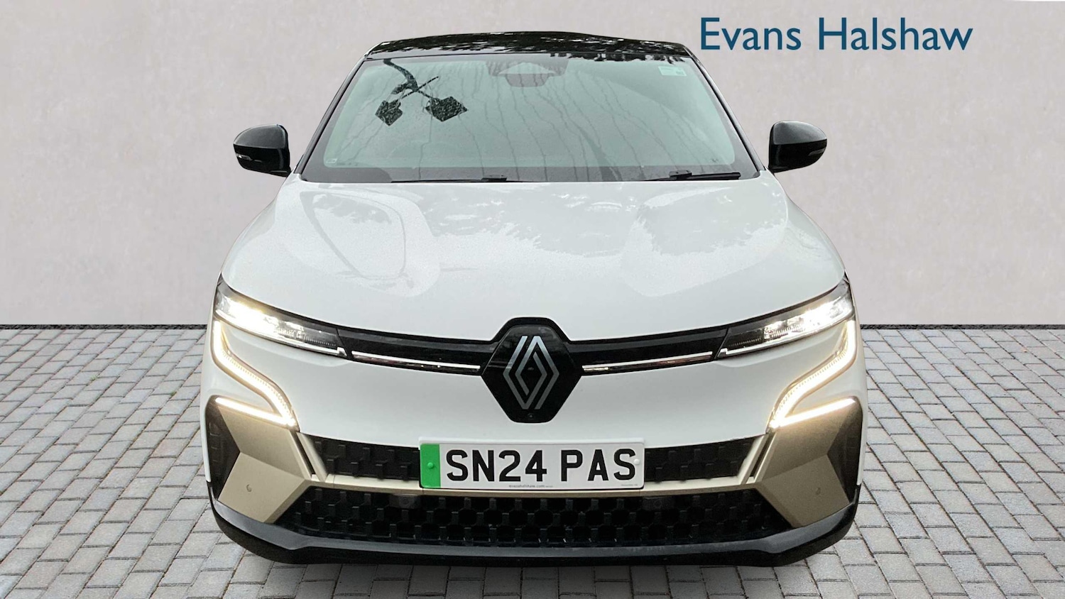 Used Renault Megane E Tech for sale - 77860422: Photo 4