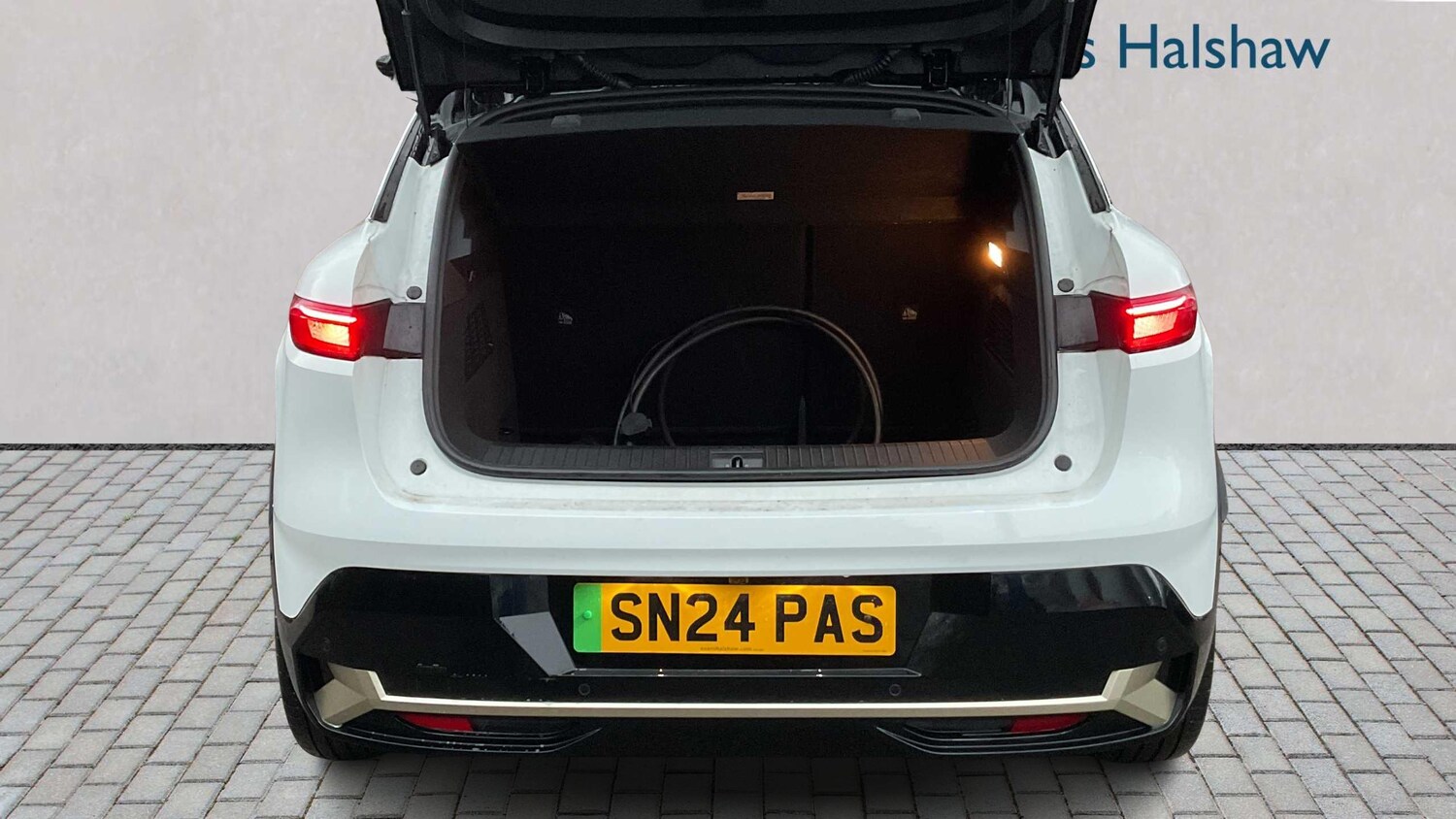 Used Renault Megane E Tech for sale - 77860422: Photo 7