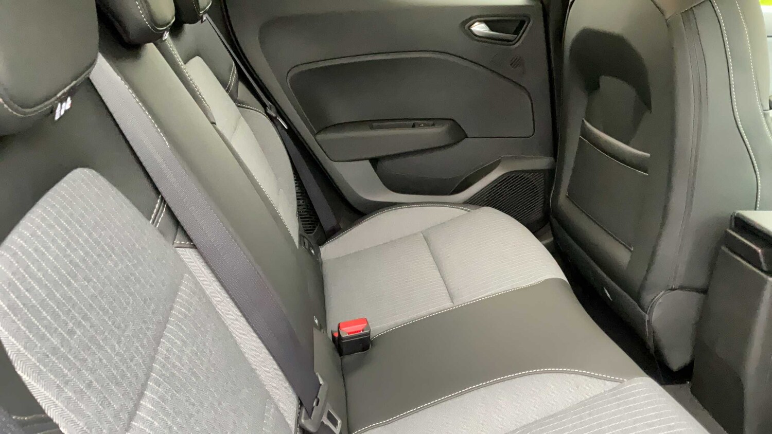 Used Renault Clio 2026 for sale - 78010382: Photo 12