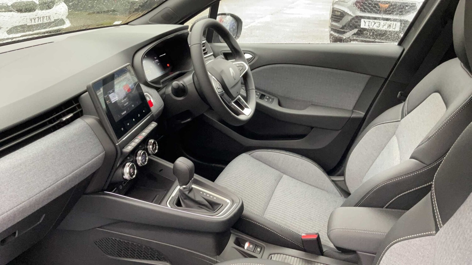 Used Renault Clio 2026 for sale - 78010382: Photo 13