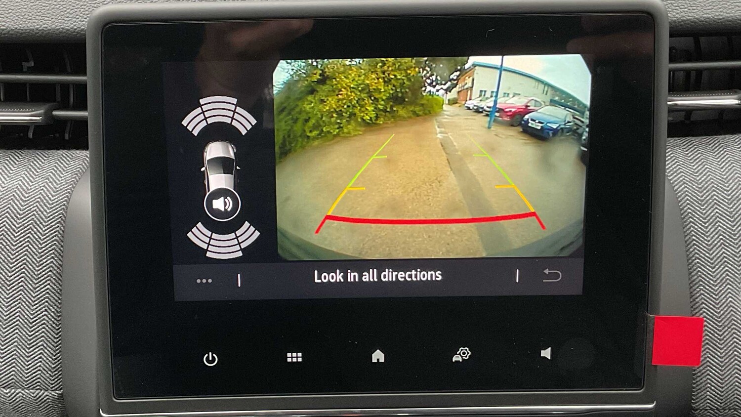 Used Renault Clio 2026 for sale - 78010382: Photo 15