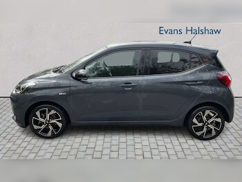 Used Hyundai i10 2023 for sale - 78351917: Photo