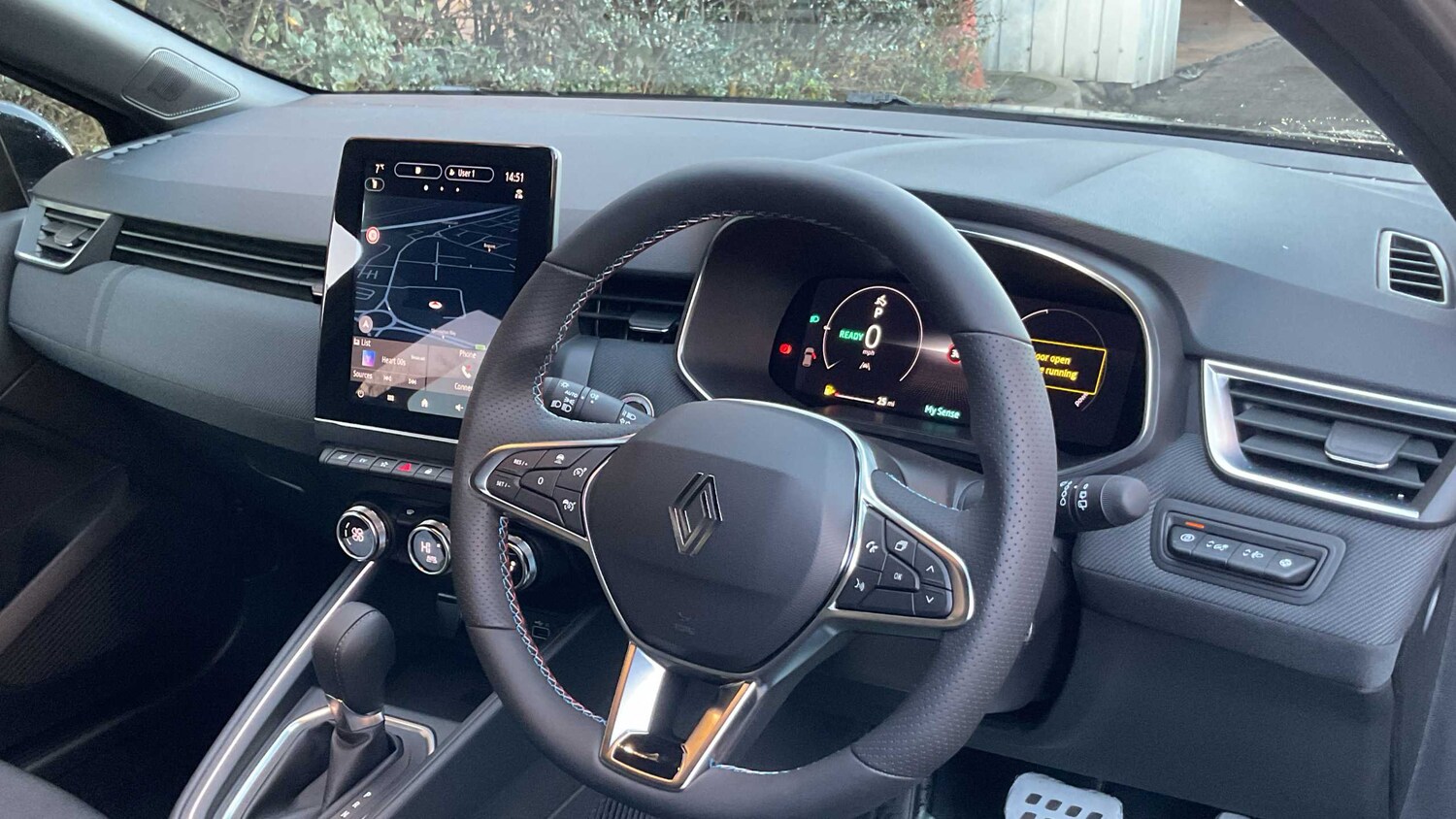 Used Renault Clio for sale - 77860922: Photo 10