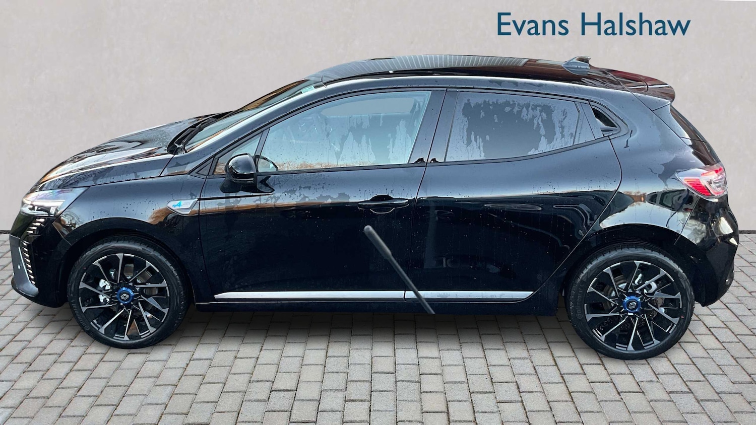 Used Renault Clio for sale - 77860922: Photo 4