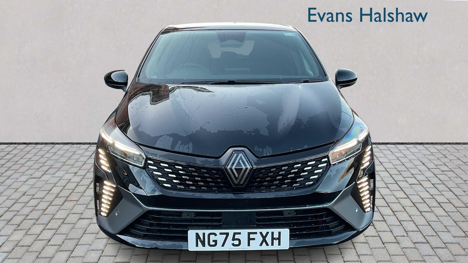 Used Renault Clio for sale - 77860922: Photo 5