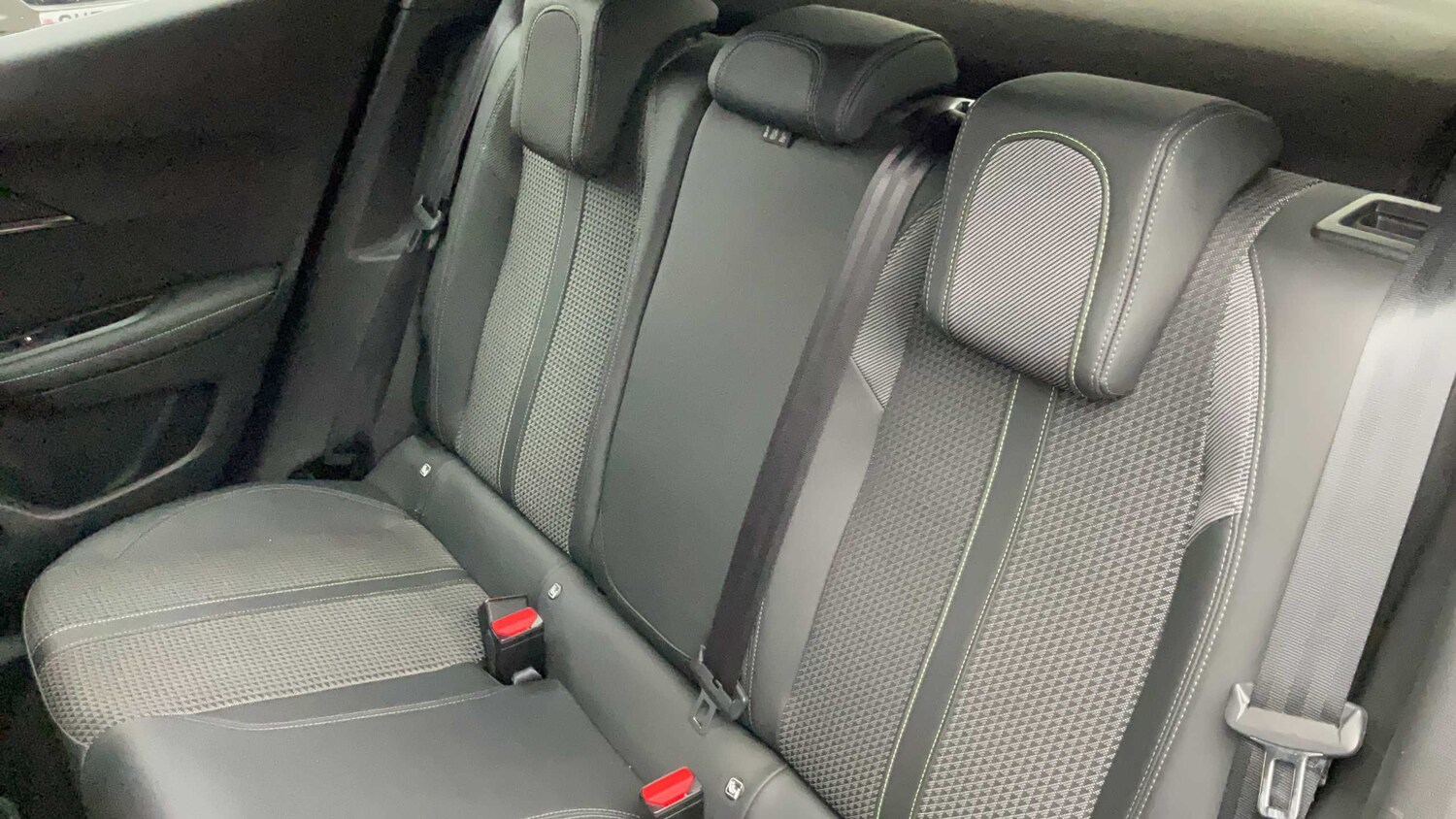 Used Peugeot 2008 2020 for sale - 77858242: Photo 14