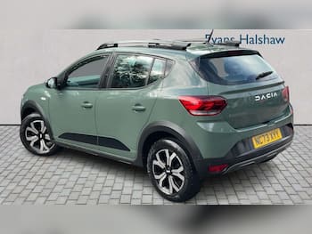 Used Dacia Sandero Stepway 2023 for sale - 79716226: Photo