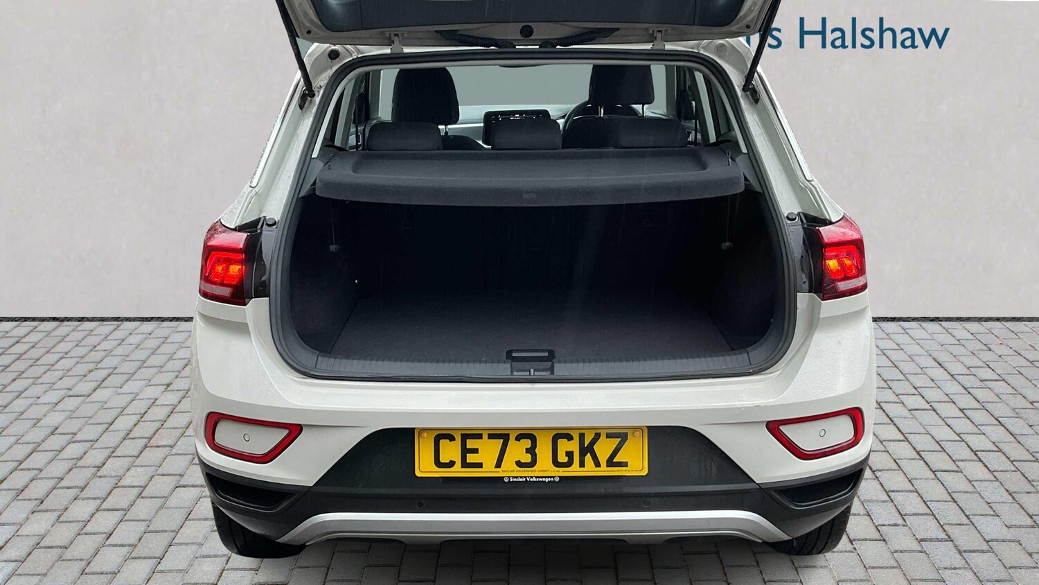 Used Volkswagen T-Roc for sale - 77861757: Photo 7