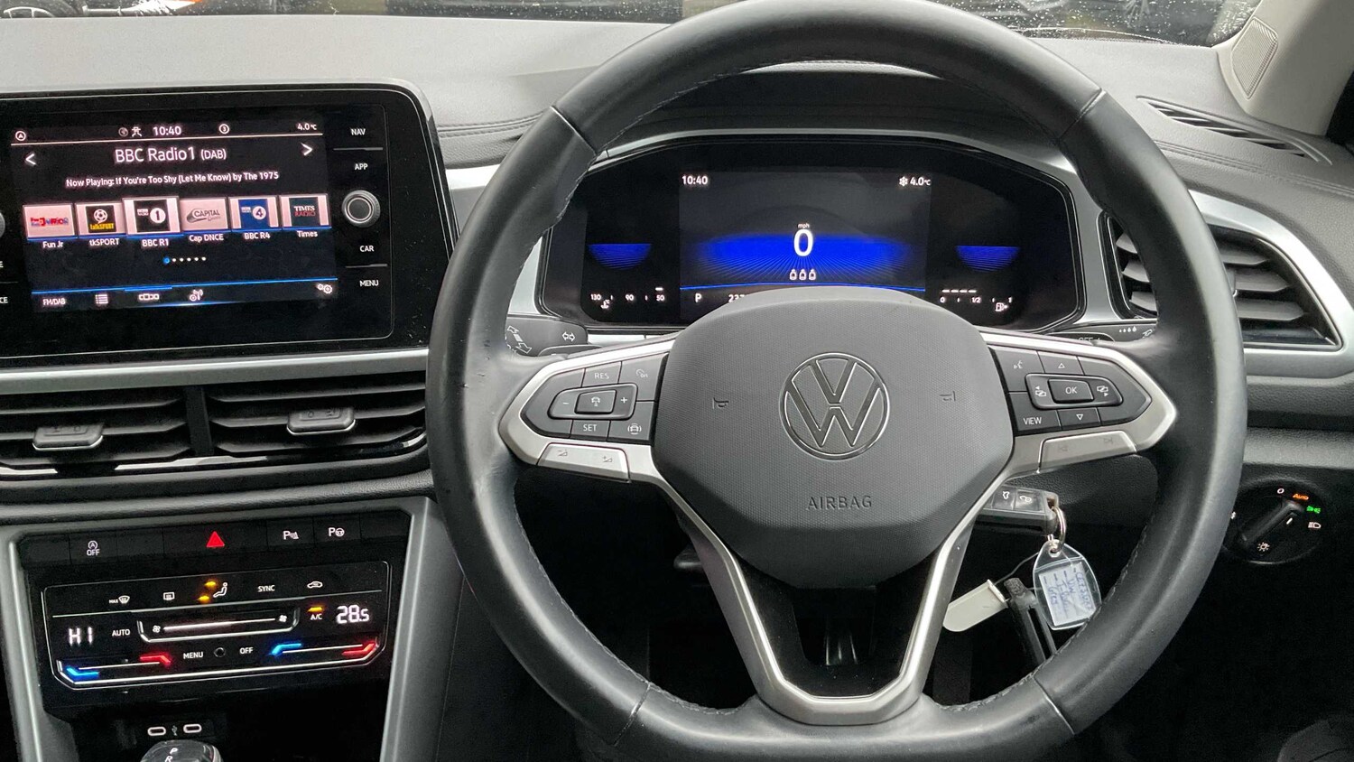 Used Volkswagen T-Roc for sale - 77861757: Photo 9