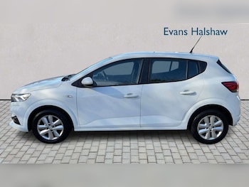 Used Dacia Sandero 2022 for sale - 78037919: Photo