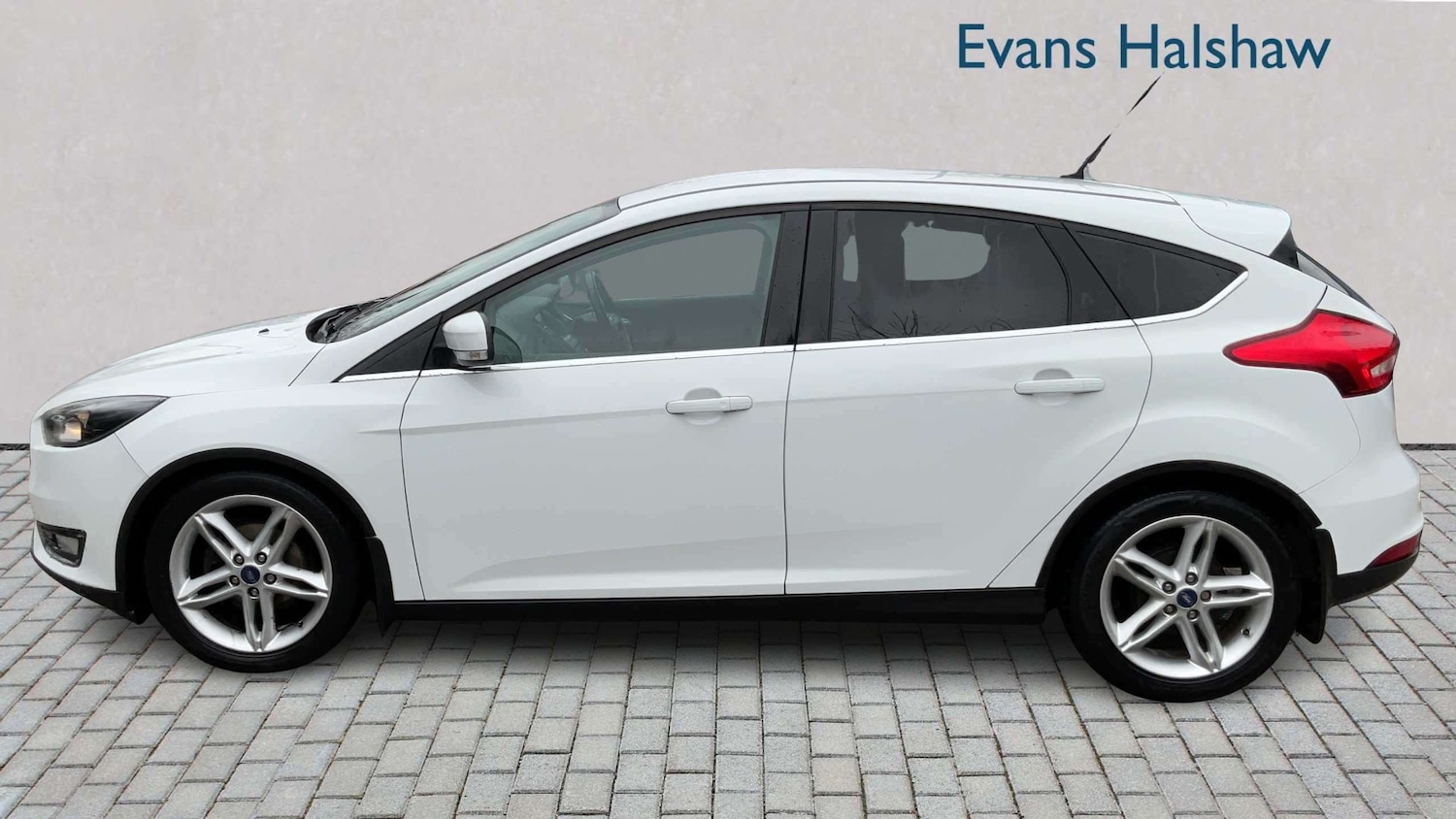 Used Ford Focus 2016 for sale - 77858757: Photo 3