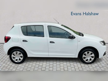Used Dacia Sandero 2019 for sale - 79239051: Photo
