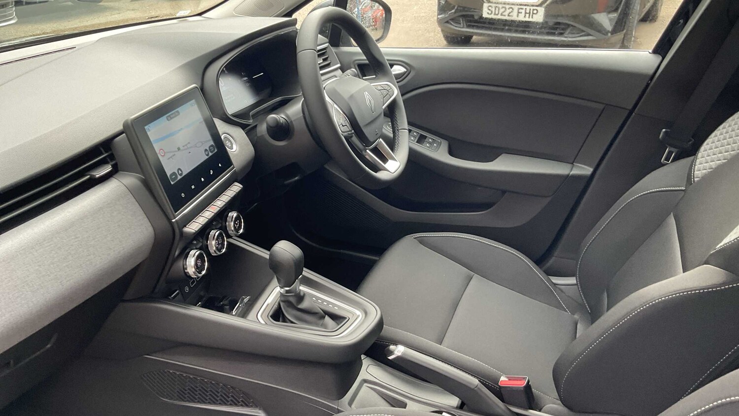 Used Renault Clio 2025 for sale - 77858224: Photo 17