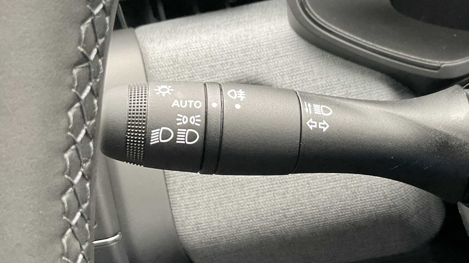 Used Renault Clio 2025 for sale - 77858224: Photo 21