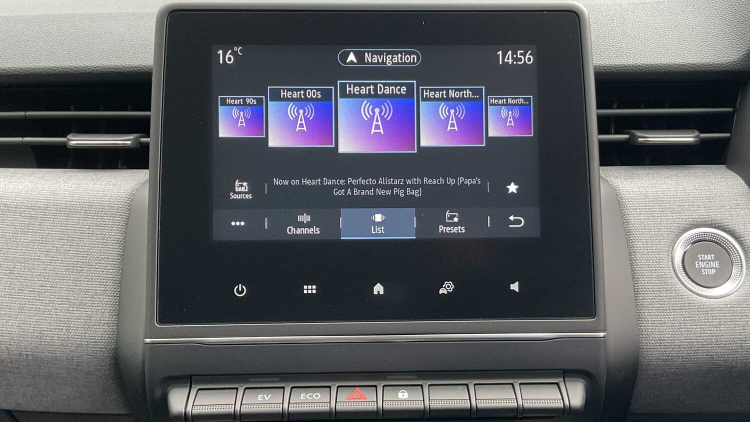 Used Renault Clio 2025 for sale - 77858224: Photo 25