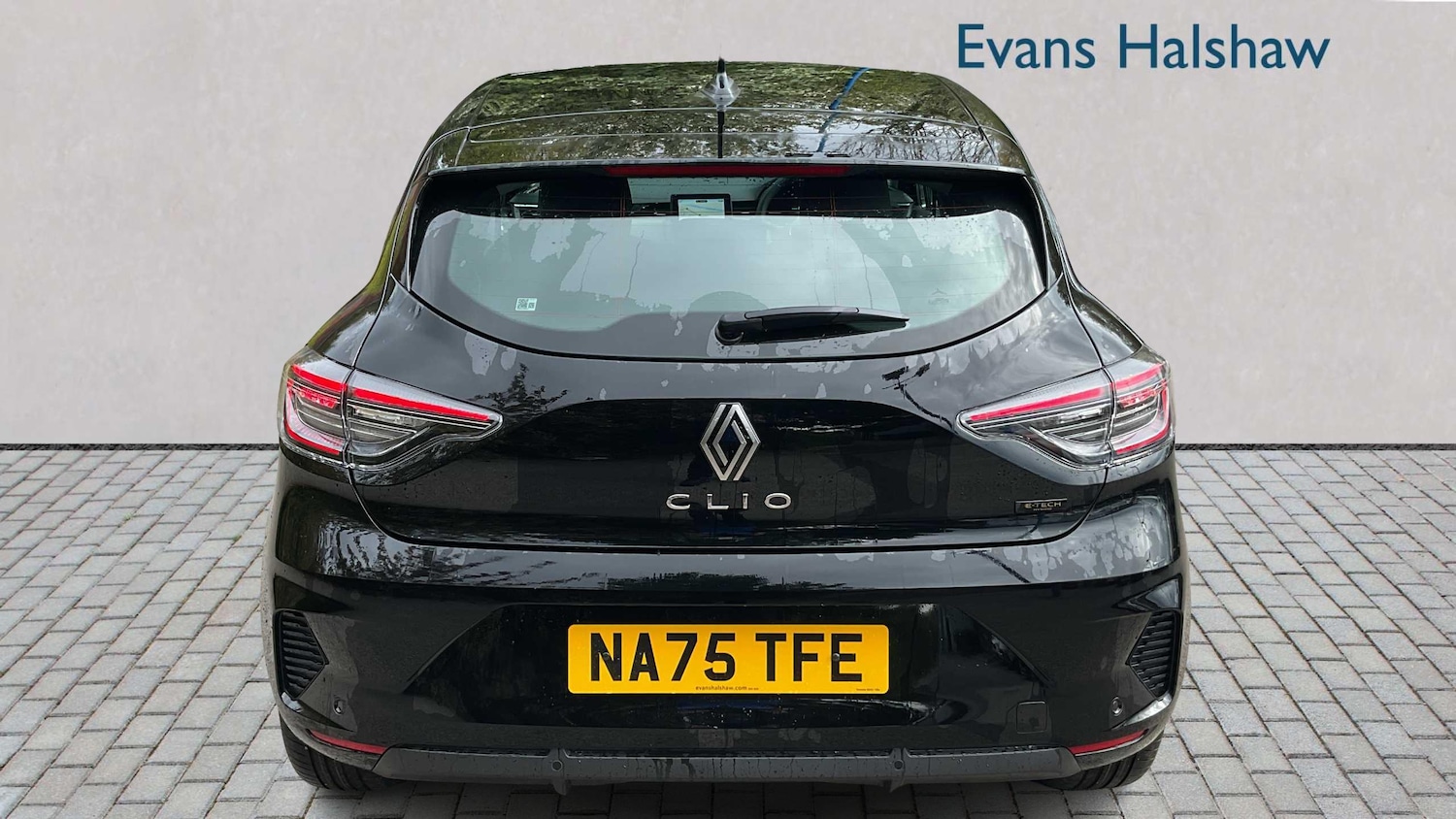 Used Renault Clio 2025 for sale - 77858224: Photo 3