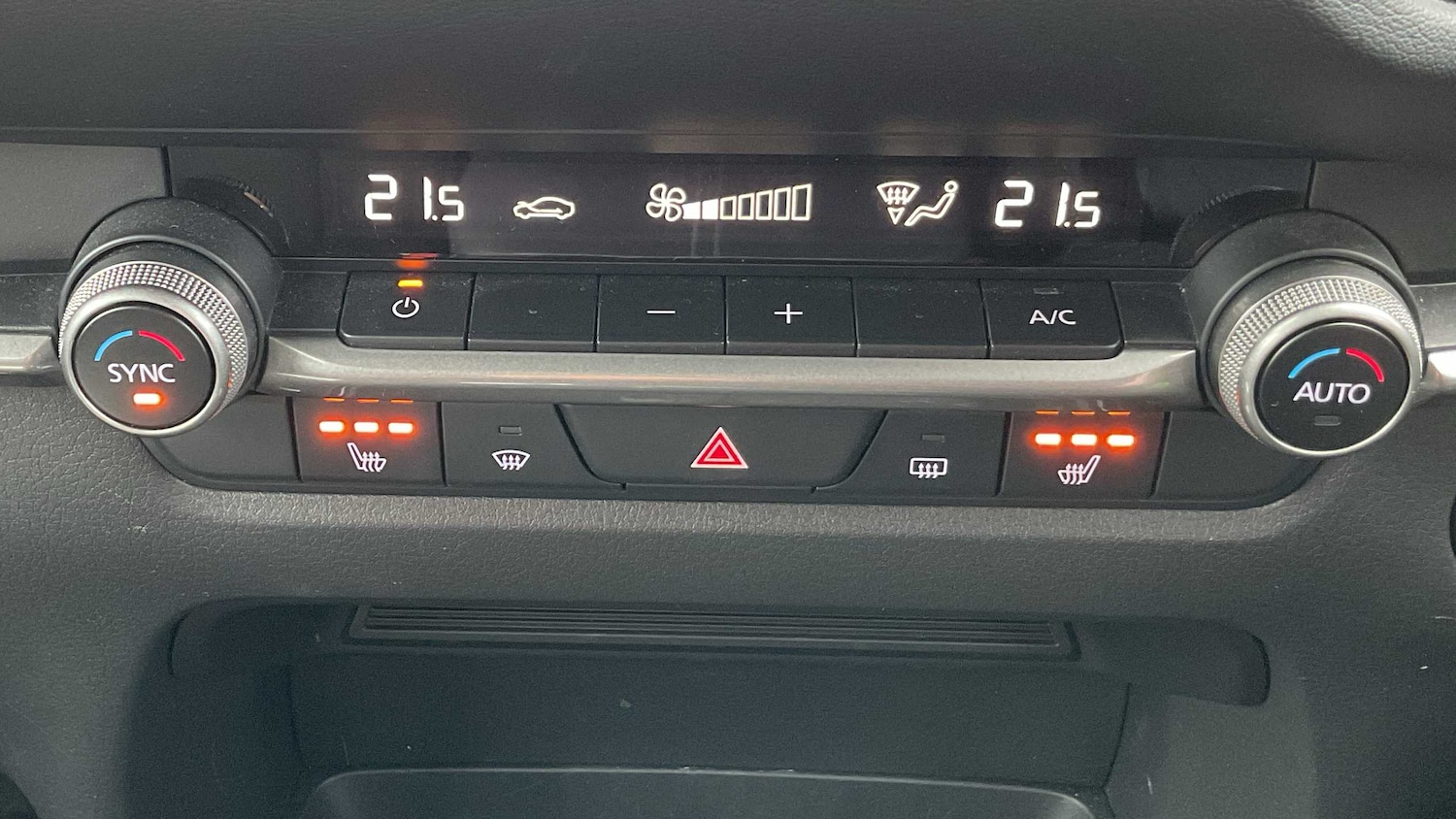 Used Mazda CX-30 2022 for sale - 77928542: Photo 18