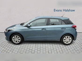 Used Hyundai i20 2015 for sale - 79134541: Photo
