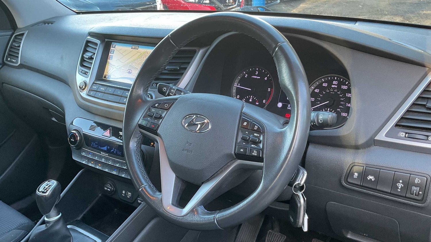 Used Hyundai TUCSON 2017 for sale - 77928415: Photo 8