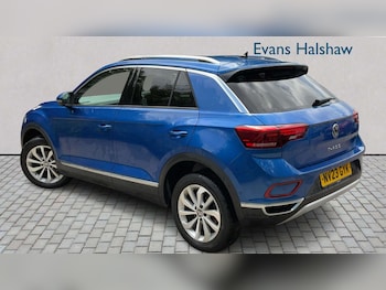 Used Volkswagen T-Roc 2023 for sale - 79051649: Photo