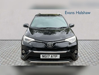 Used Toyota RAV4 2017 for sale - 79270777: Photo