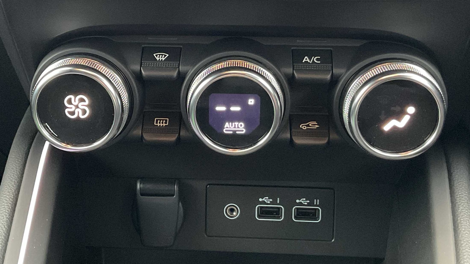 Used Renault Clio 2026 for sale - 78090111: Photo 16