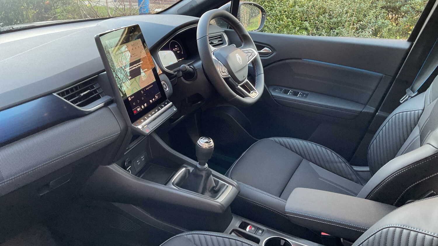 Used Renault Captur for sale - 77860220: Photo 17